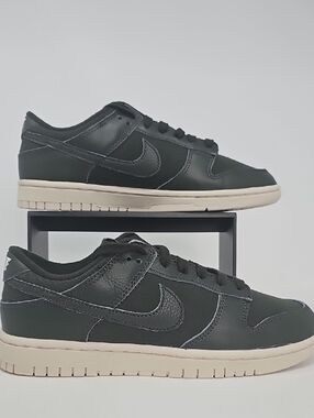 Nike Dunk Low Premium Sequoia Green Orewood Brown DZ2538-300 Mens Shoes - Size 8